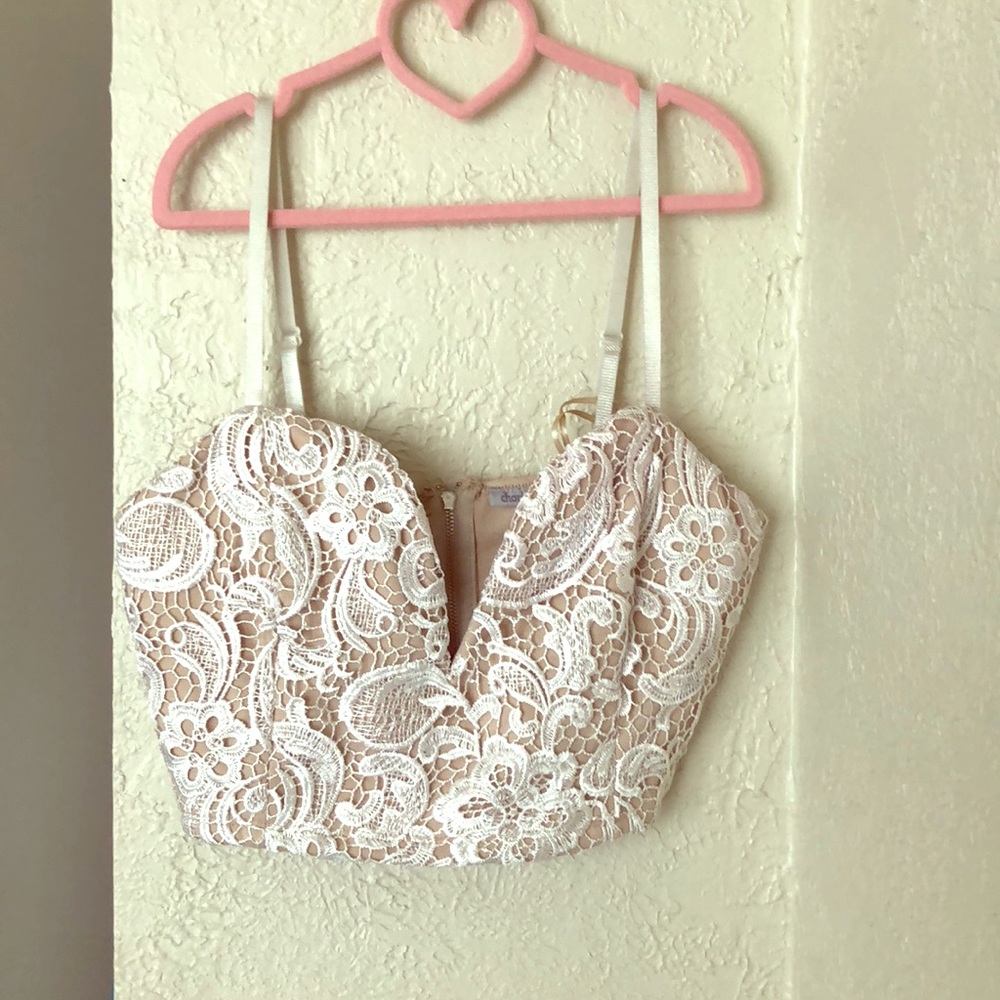 Cute crop top!